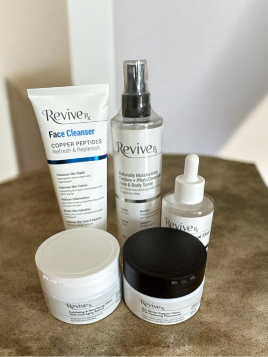 revive Other - Women’s Skincare Cleanser & Exfoliant Set — White
